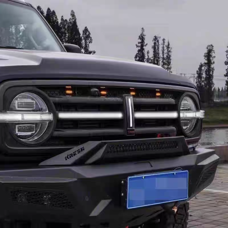 Tank 300 Grille With Grille Light 